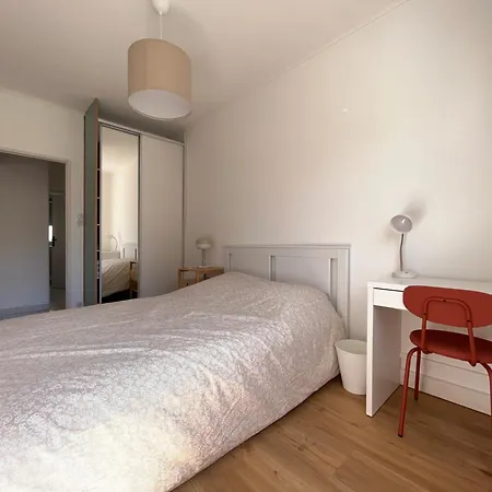 Le Lemptegy - Confortable T4 Proche De La Gare Avec Petit Balcon *