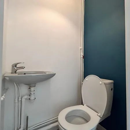 Le Lemptegy - Confortable T4 Proche De La Gare Avec Petit Balcon 아파트 *