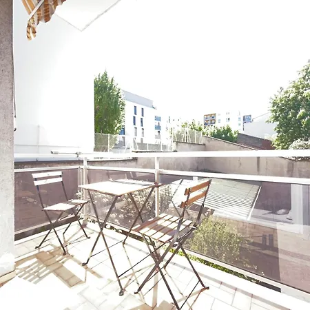 Apartment Le Lemptegy - Confortable T4 Proche De La Gare Avec Petit Balcon *